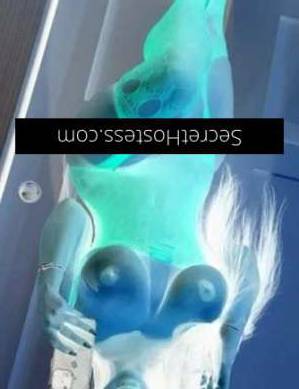 22 year old Italian Escort in Mascot Sydney Discrete Companionship for Elite Gentlemen Gina Italian 