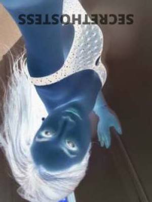 Real Latina hottie on Sunshine Coast in Sunshine Coast
