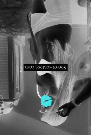 26 year old Mixed Race Escort in Makati Ali, Independent