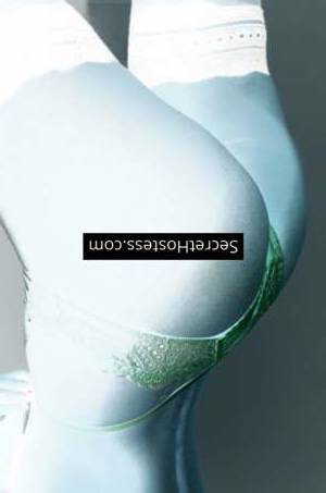 Arina 20Yrs Old Escort 55KG 170CM Tall Prague Image - 2