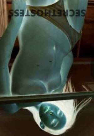 21 year old Escort in Caulfield North Melbourne Sensual student in Melbourne now