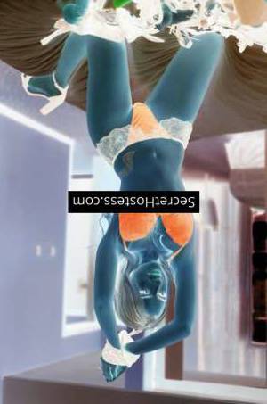 23 year old Hispanic Escort in Doha Laura, Agency
