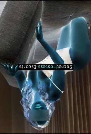 26 year old Chilean Escort in Brisbane Enticing Latina Escort Sensual Fantasies Fulfilled
