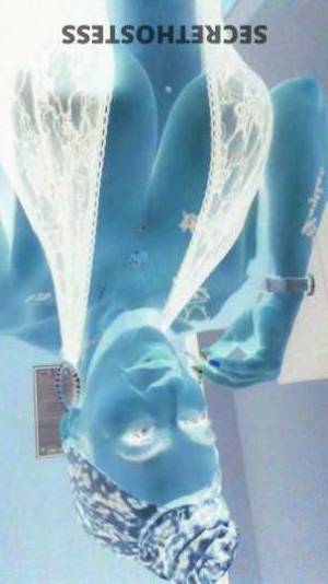 Valerie(val) Escort 160CM Tall Wichita KS Image - 5