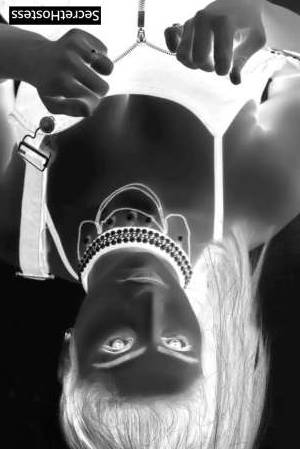 23 year old Indian Escort in Abu Dhabi Mahi Indian Escort