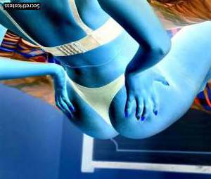 27 year old Escort in Riyadh Companionship for All I Provide Professional Services