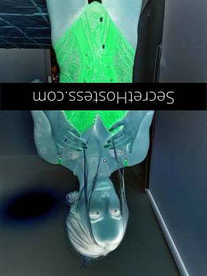 30 year old Australian Escort in Parkville Melbourne Experience Sammie Delightful Aussie Escort, Squirter, and 