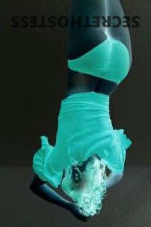 30 year old Escort in Fremantle Perth Petite Pixie GFE couples welcome Perth