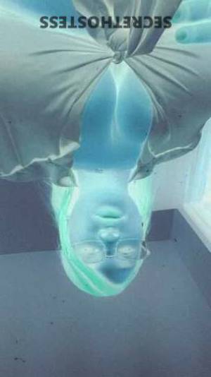 21 year old Escort in Tacoma WA a discrete piercing - come today