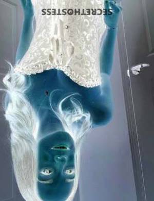 25 year old Escort in San Diego CA Meet Michelle, Your Tonight's Delight