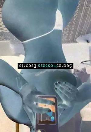 25 year old Colombian Escort in Sarandë High-Class Escape Serene Sensuous Companion