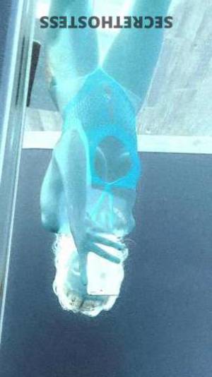 Rose 23Yrs Old Escort Fresno CA Image - 1