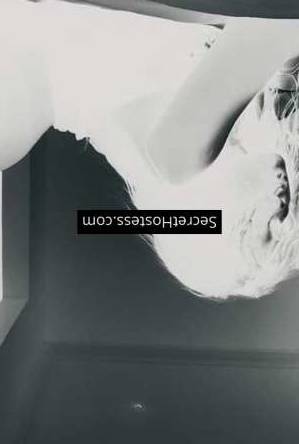 28 year old Ebony Escort in Lagos Vanilla, Independent