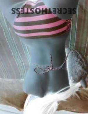 23 year old Escort in Sunshine Coast Wet and Naughty Outcall in Alexandra Headland