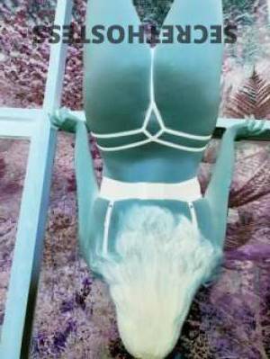 40 year old Escort in Melbourne Cheeky MILF Sasha SwaIIows Natural BJ/DT Expert