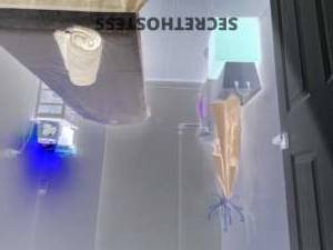 27 year old Asian Escort in Glenfield Sydney Vietnamese hotties