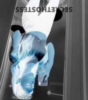 Hot Asian Teen Seeking Gold Coast Fun in Gold Coast