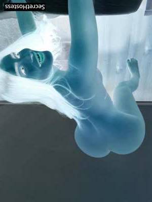 25 year old Escort in Montreal Venitta Sexy Siren