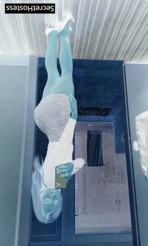 30 year old Escort in Montreal Audrey Sweet and Innocent Girlfriend Experience with Amazing