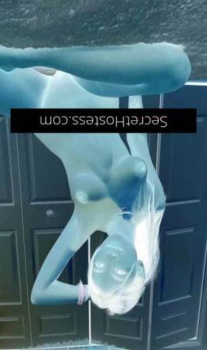 21 year old Vietnamese Escort in Unley Adelaide Captivating Companion Revitalize Your Nights with a Flirty 