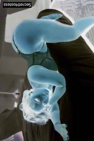 25 year old Escort in San Diego CA Hot Babe