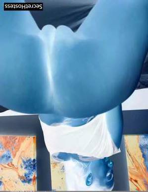 27 year old Escort in Honolulu HI Sarah Unleashed