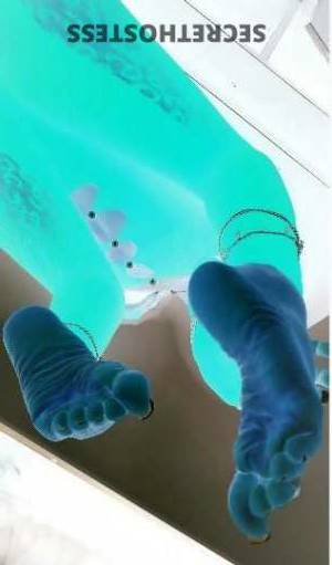 28 year old Escort in South Bend IN Weekend Fun with Curvy Beauty - Available Now