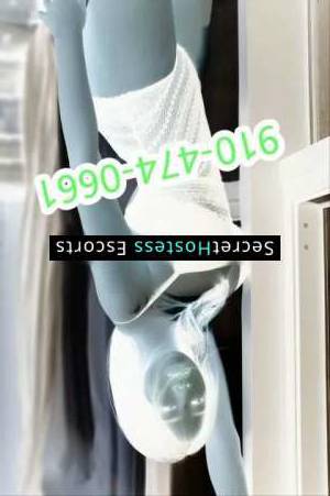 21 year old Asian Escort in Albuquerque NM Unforgettable Moments