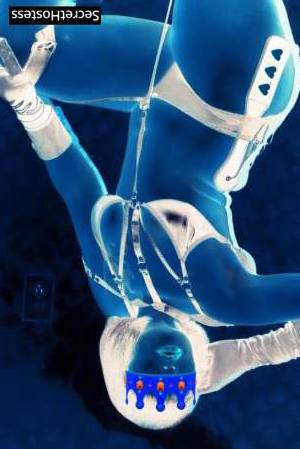 25 year old Escort in Dammam Divah Your Ideal Playmate in Dammam, Offering Erotic 
