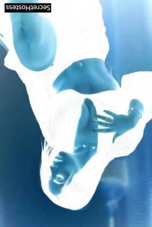25 year old Escort in Seattle WA Companion for Special Occasions