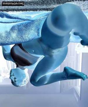 25 year old Escort in Milwaukee WI Sensual Mistress for Naughty Fun Indulge in Steamy Affairs 