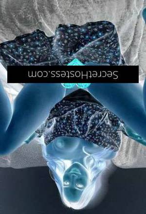 21 year old Escort in Ringwood Melbourne Charming Cindy Elegant YOGA Teacher, Playful Companion