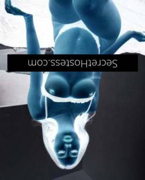 23 year old Escort in Orange Elevating Your Desires Engage in Supreme Pleasure with Zoe 