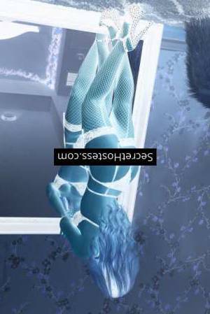 25 year old Caucasian Escort in Toronto Elena