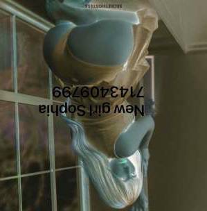 21 year old Asian Escort in Orange County New Asian Babe, Nuru Pro