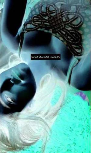 22 year old Asian Escort in Sydney Manisha Naughty Asian Minx for your Pleasure