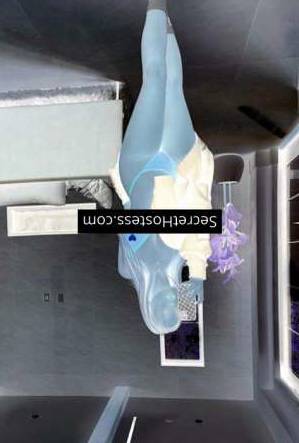 21 year old Caucasian Escort in Berlin Polina