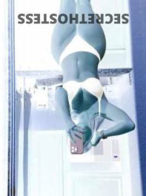 23 year old Escort in Orange Orange escapade with Helen