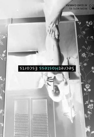 25 year old Colombian Escort in Zürich fulfill your carnal desires. the pleasures of the flesh 