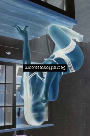 Kira 25Yrs Old Escort 68KG 183CM Tall Bangkok Image - 2