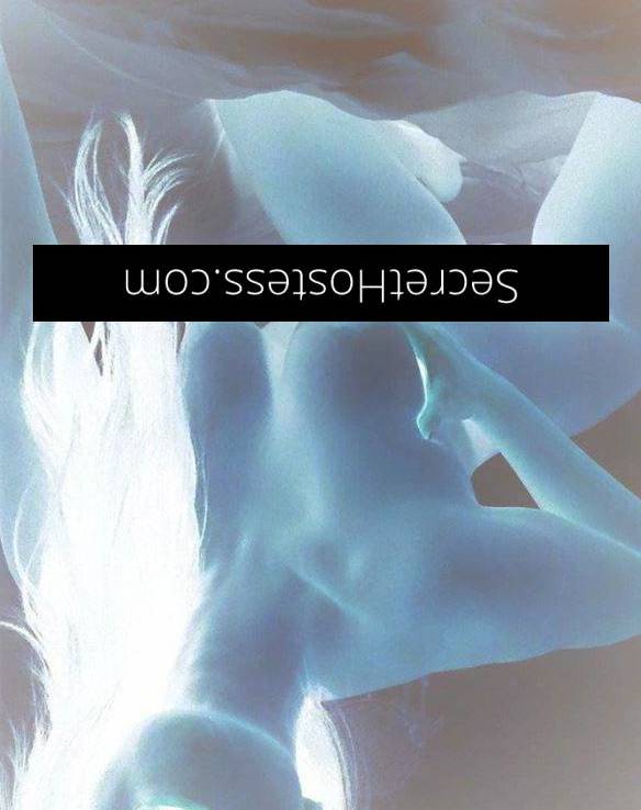 23Yrs Old Escort Size 6 45KG 160CM Tall Cairns Image - 0