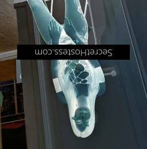 25 year old Escort in Melbourne to wrap it up charming sweetie with a juicy kitty, come 