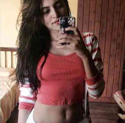 Hot and young Indian girl available now in Townsville