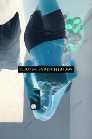 24 year old Escort in Naples FL Hot and Horny Escort Available Now for Naughty Fun