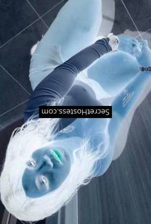 29 year old Ebony Escort in Muscat Emmanuella, Independent