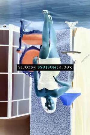 22 year old Colombian Escort in Vienna Hillary's Sensual Embrace Engaging Companion for 