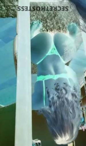 23 year old Mexican Escort in Tri-Cities WA 24/7 Incall Mexican Barbie