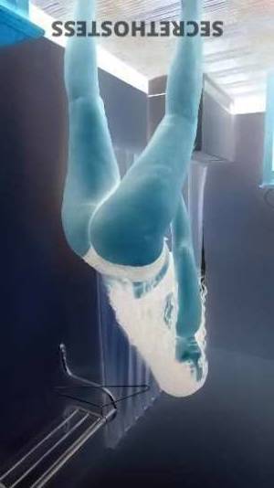 28 year old Colombian Escort in Omaha NE Hot Colombian babe