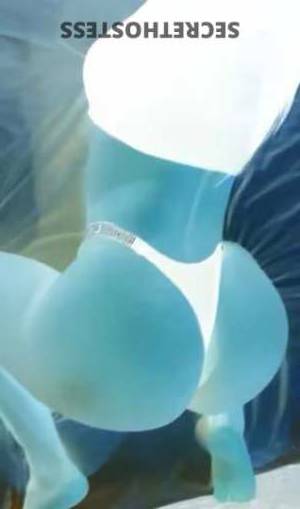 29 year old Colombian Escort in San Fernando Valley CA Nova Escort