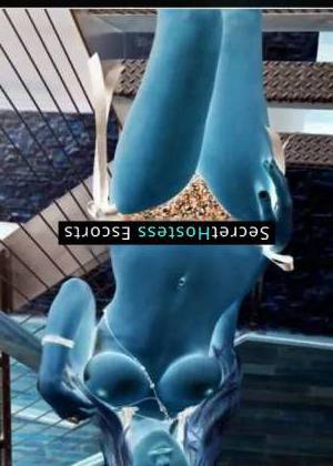 21 year old Russian Escort in Brooklyn NY 19 y.o. Russian hottie